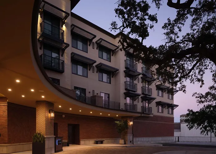 The Ava Hotel Paso Robles, Curio Collection By Hilton